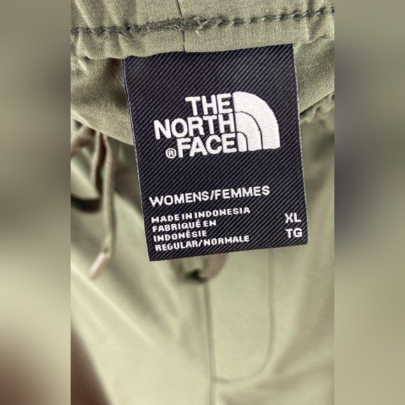The North Face Women's Never Stop Wearing Cargo Pants Size XL NWOT MSRP $79 - Picture 6 of 8